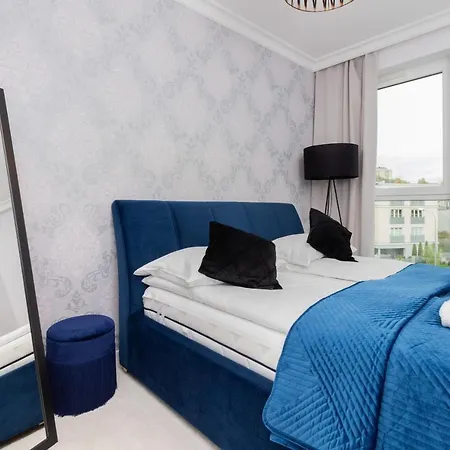 Stylish Two Bedroom Nasypowa By Renters *