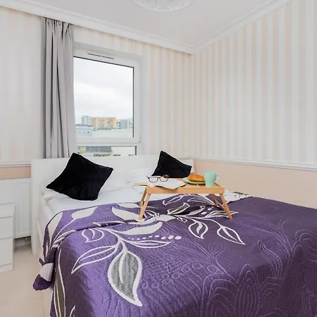 Stylish Two Bedroom Nasypowa By Renters * Gdynia