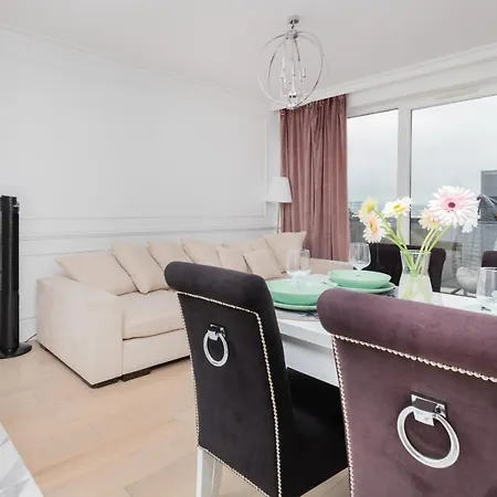 Stylish Two Bedroom Nasypowa By Renters * Gdynia